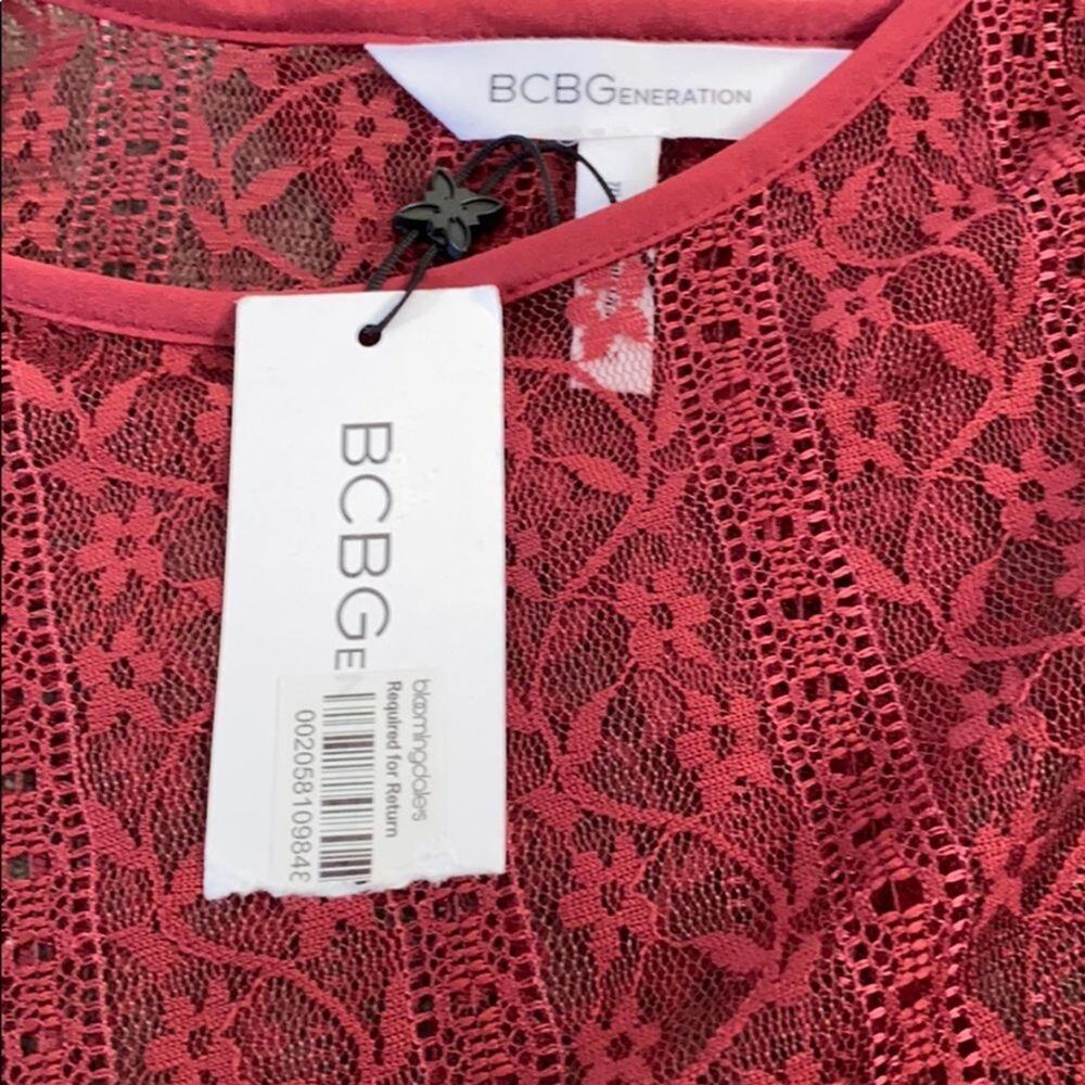BCBGeneration Cross Back Ruffle Sleeve Tee - Picture 6 of 8
